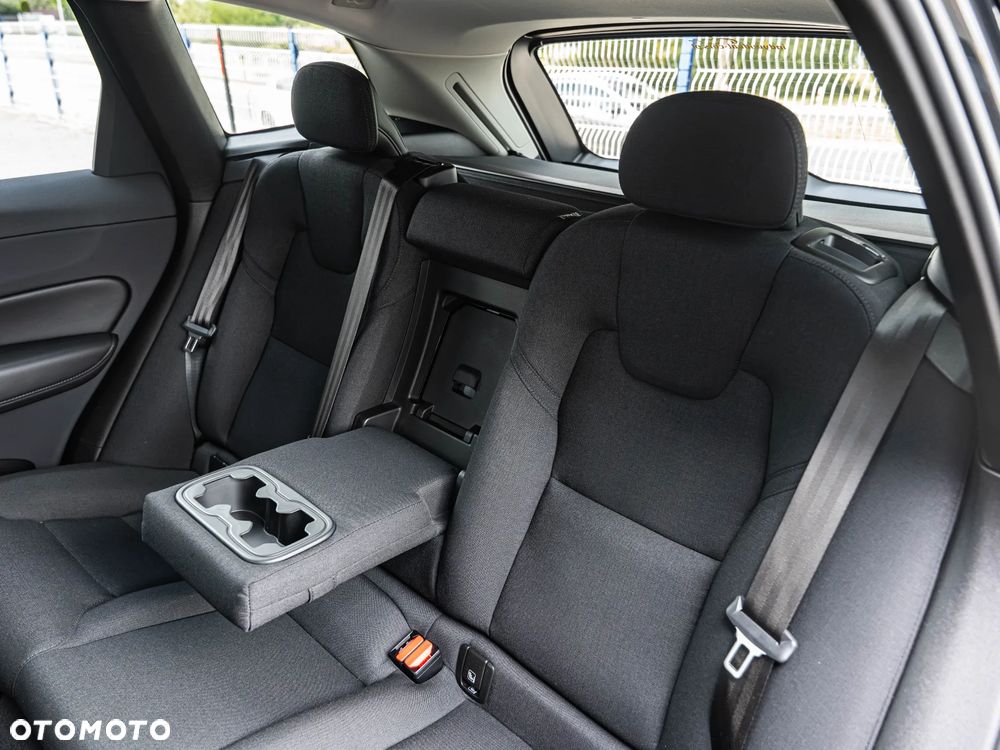 Volvo XC 60 B4 B Core - 27