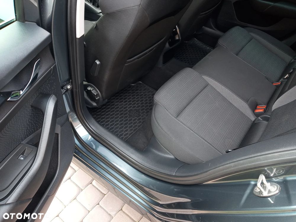 Skoda Octavia 2.0 TDI Ambition - 28