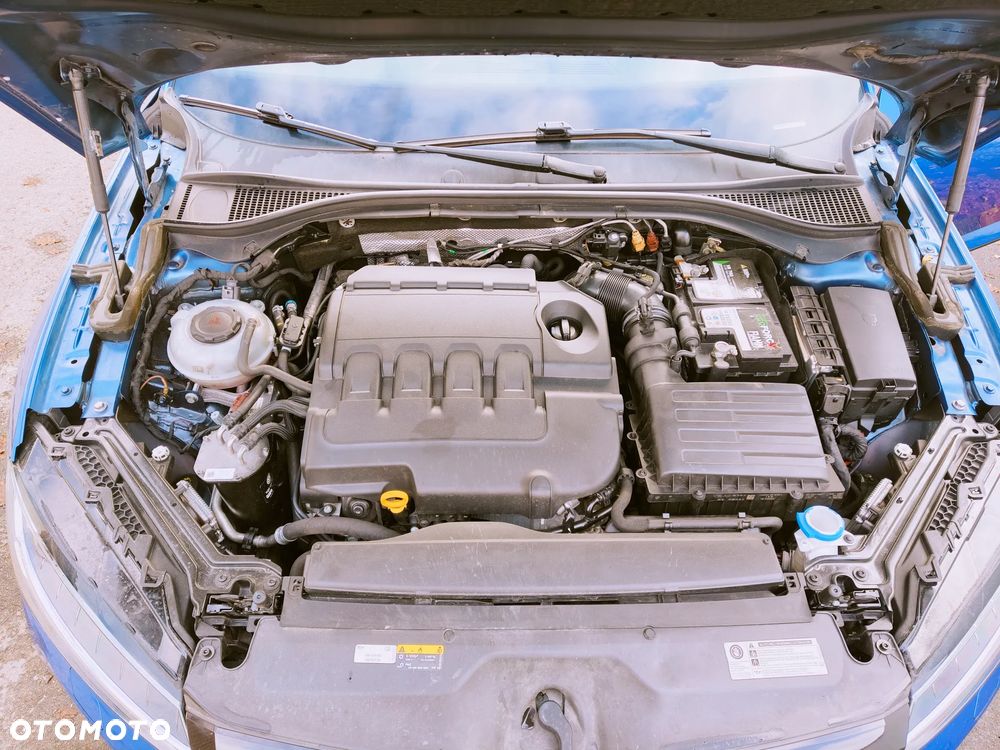 Skoda Superb 2.0 TDI SCR Sportline DSG - 28