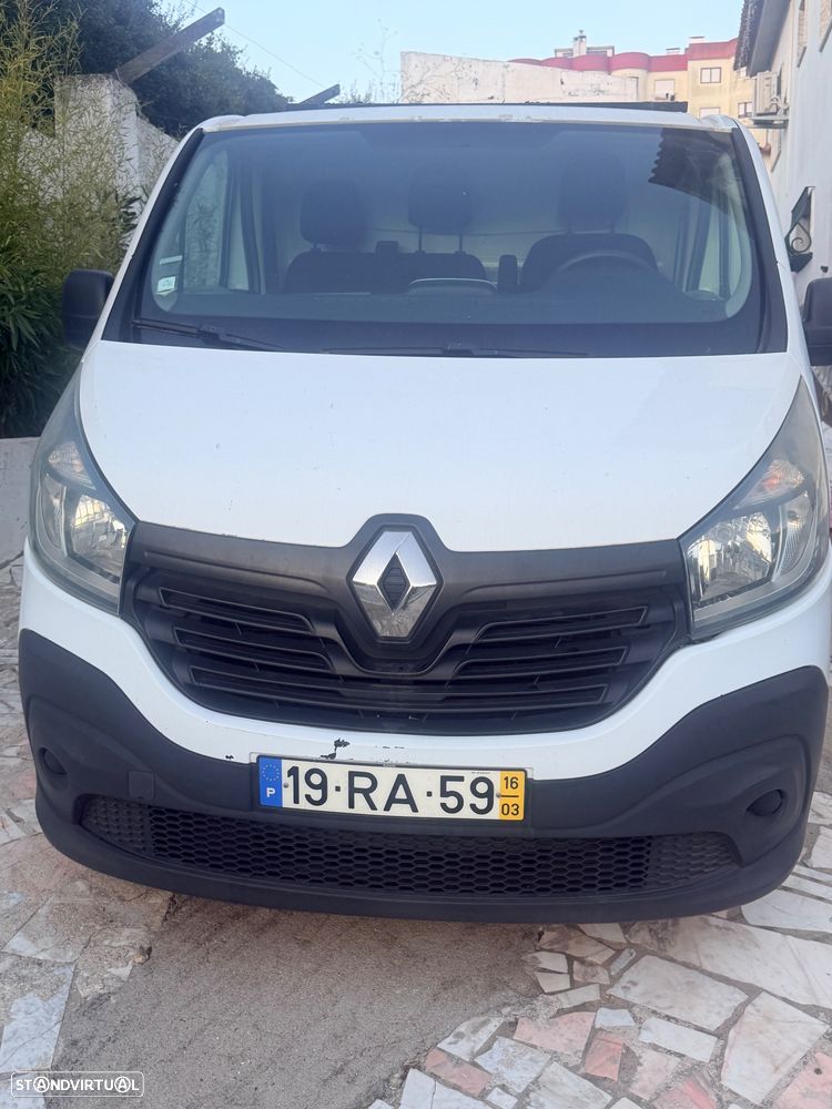 Renault Traffic - 1