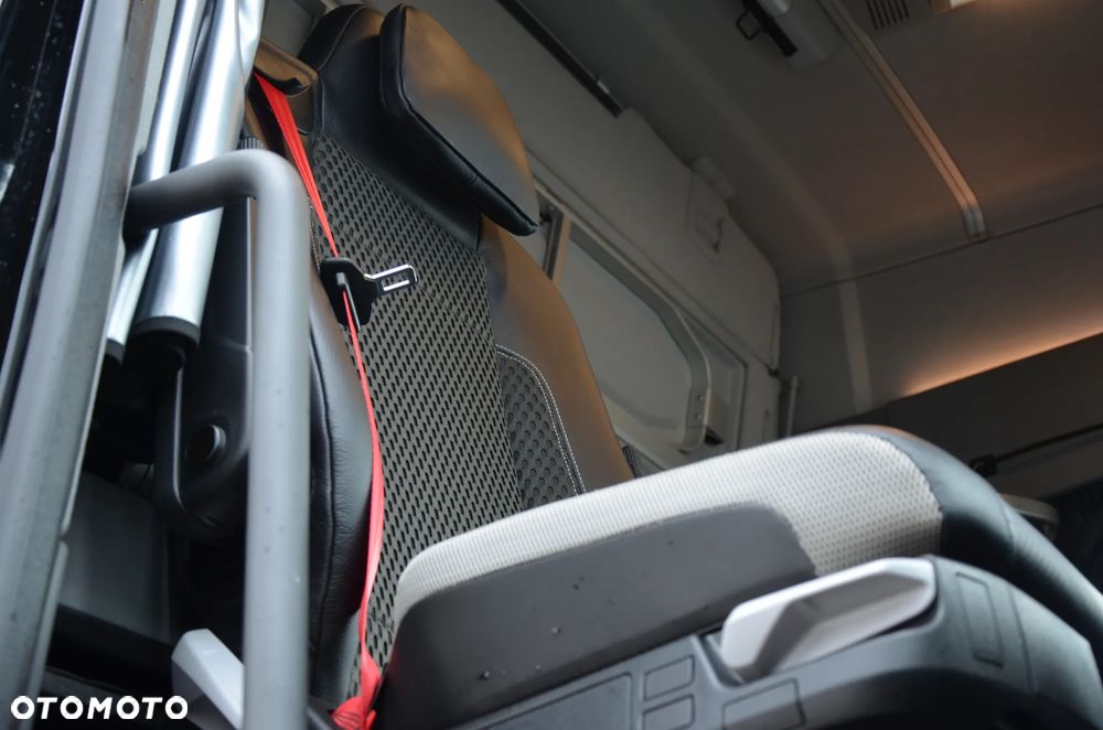 Renault T 520 HIGH 2021r. KLIMA P. XENON LED ALUSY ACC NAVI DE 7721 - 14