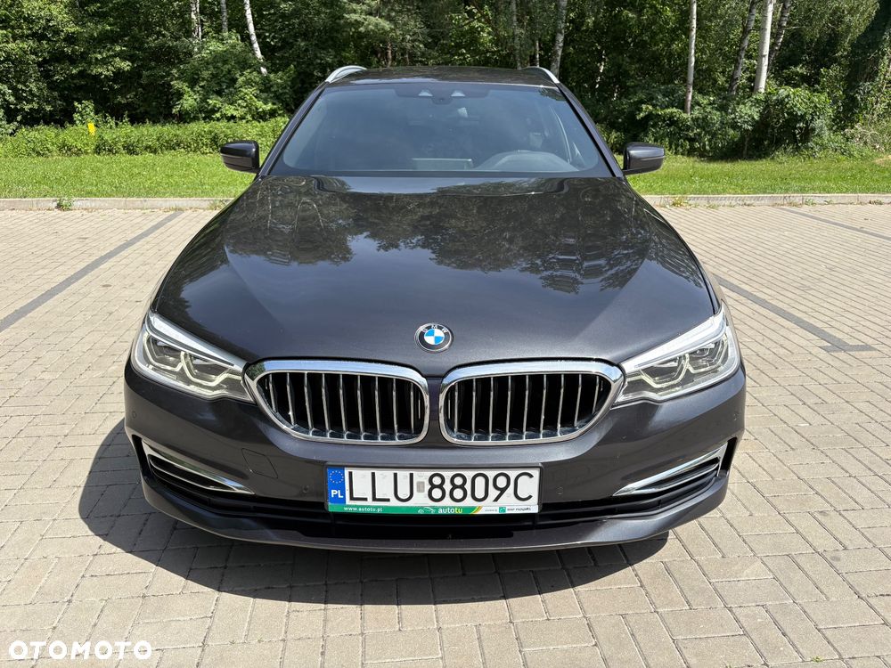 BMW Seria 5 520d Luxury Line - 2