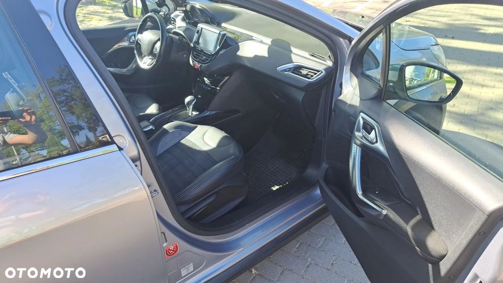 Peugeot 2008 1.2 Pure Tech Crossway S&S EAT6 - 9