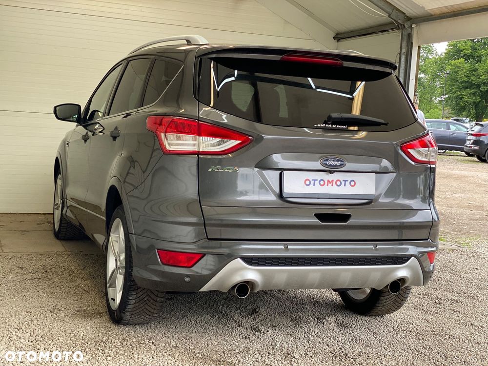 Ford Kuga 1.5 EcoBoost 2x4 Titanium - 34