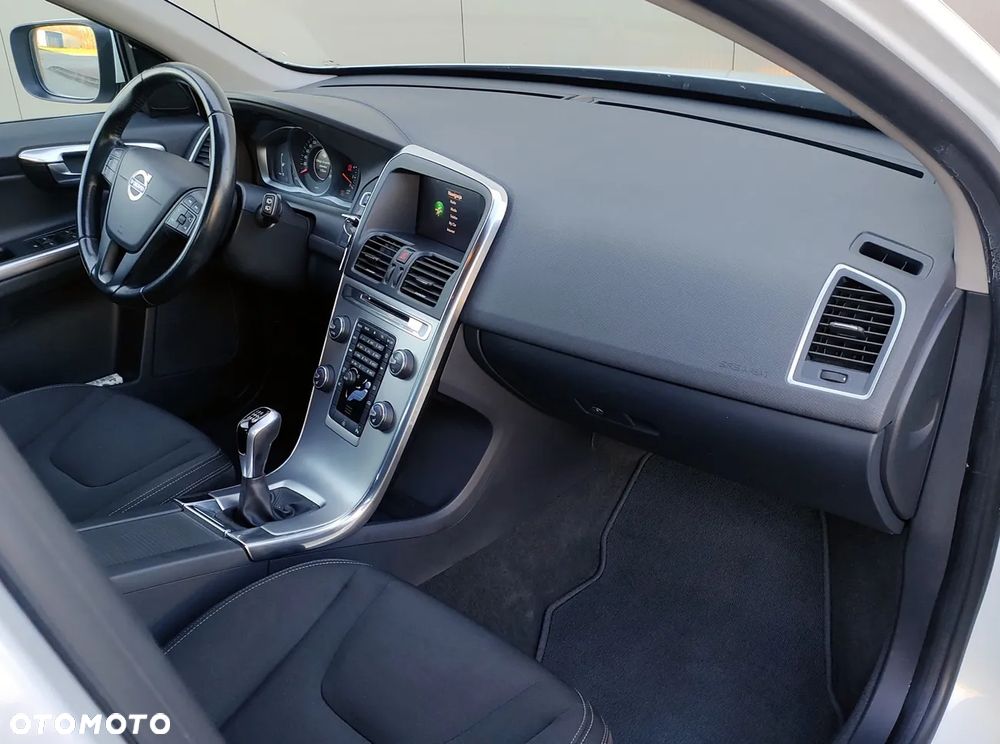 Volvo XC 60 - 15