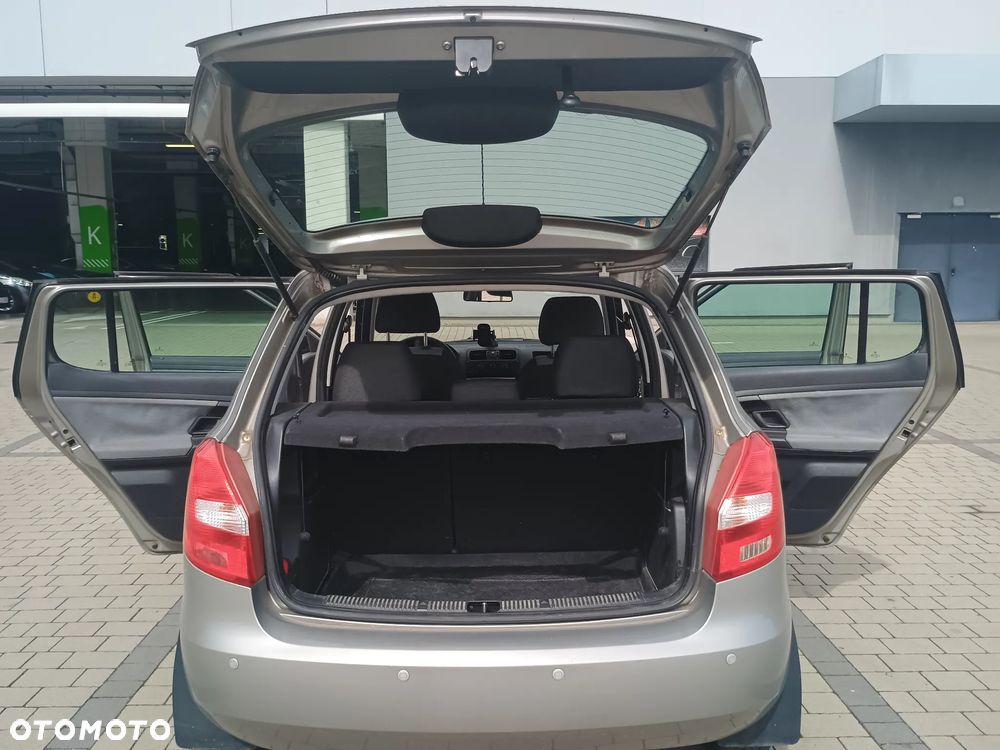 Skoda Fabia - 10