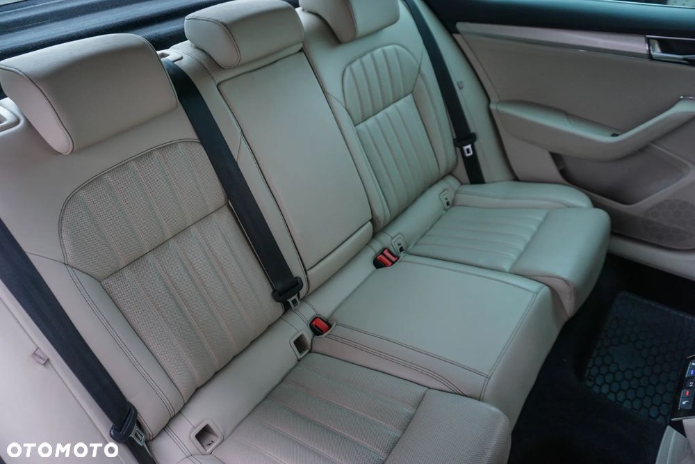 Skoda Superb 1.4 TSI Plug-In Hybrid L&K DSG - 36