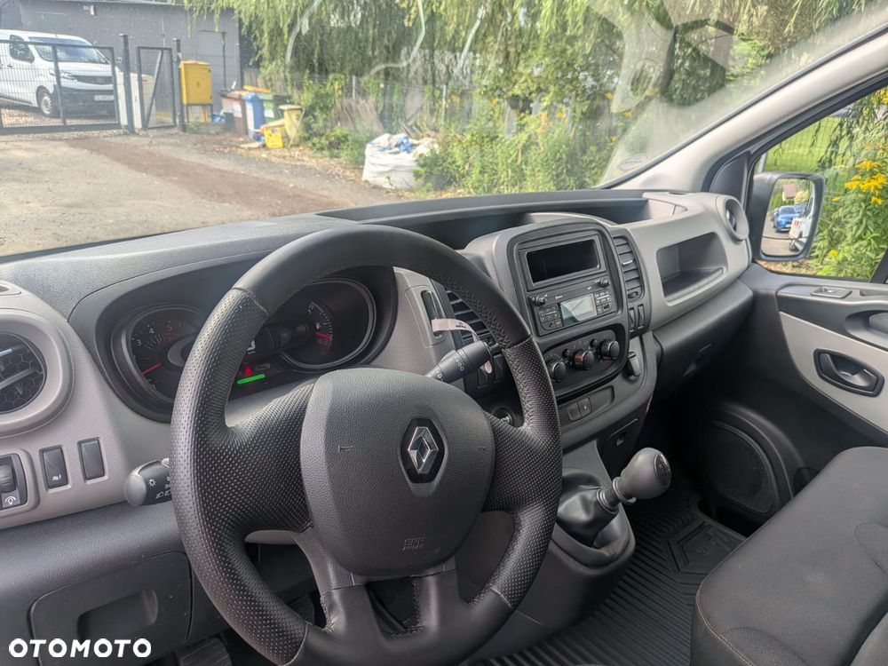 Renault TRAFIC - 7