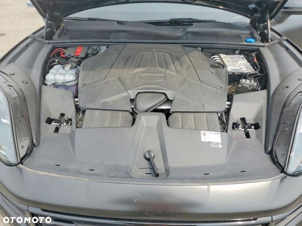 Porsche Cayenne - 13