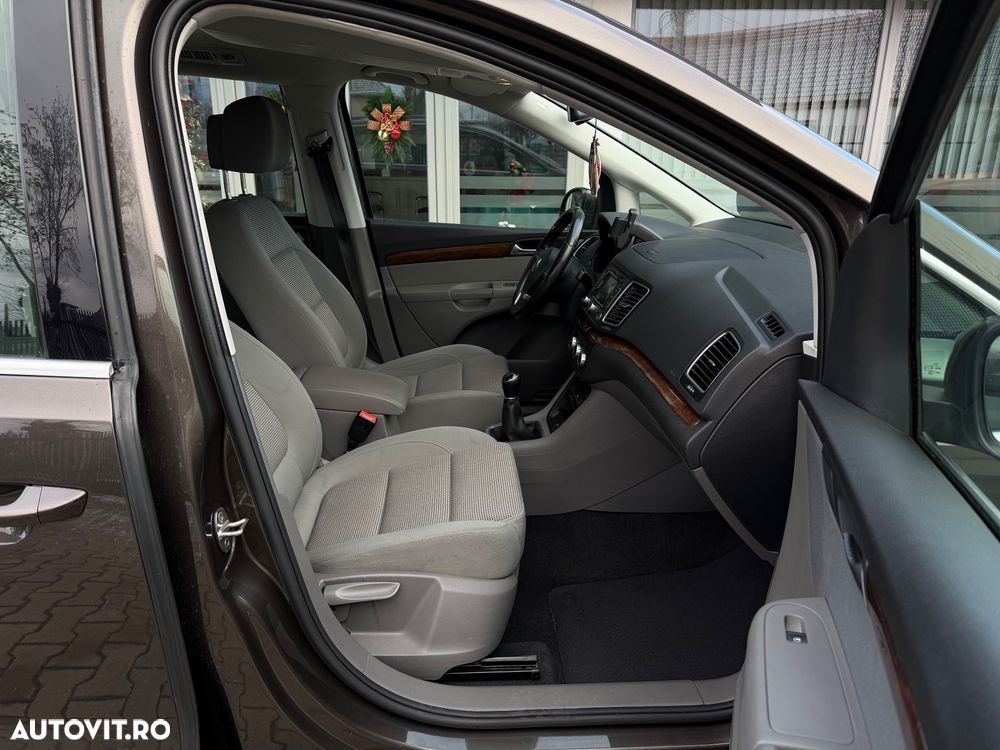 Volkswagen Sharan 2.0 TDI Comfortline - 15