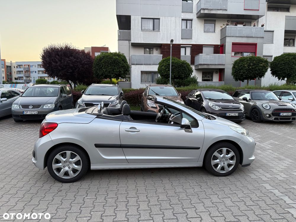Peugeot 207 CC FAP 110 (Blue Lion) Premium - 24