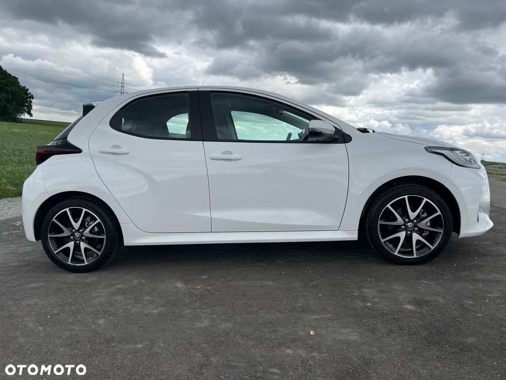 Toyota Yaris Hybrid 1.5 Comfort - 22