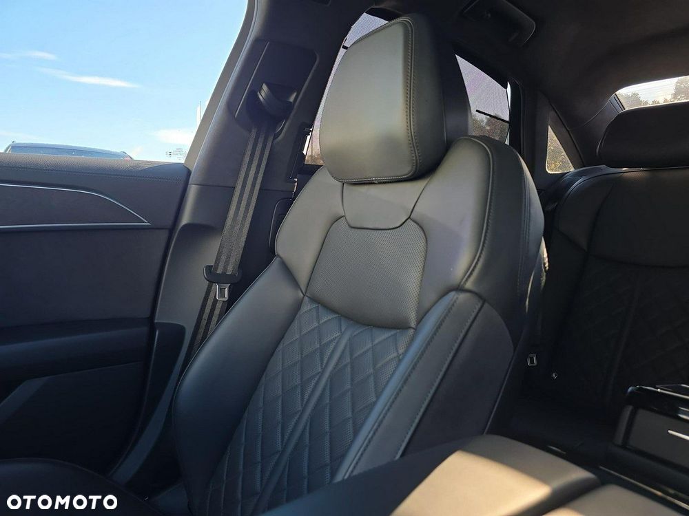 Audi A8 50 TDI quattro tiptronic - 31