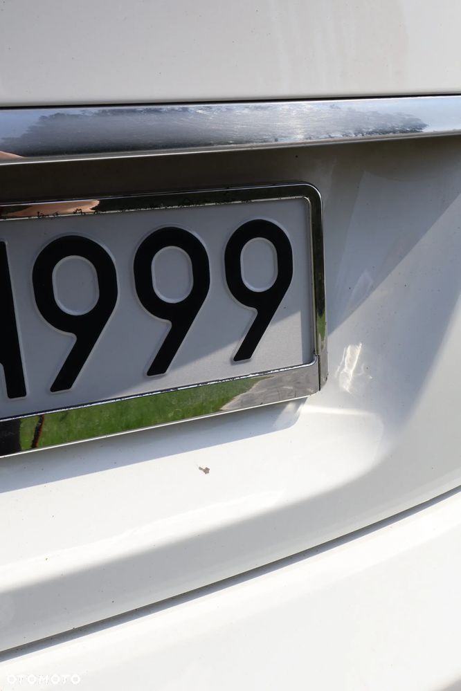 Mercedes-Benz Klasa C - 38