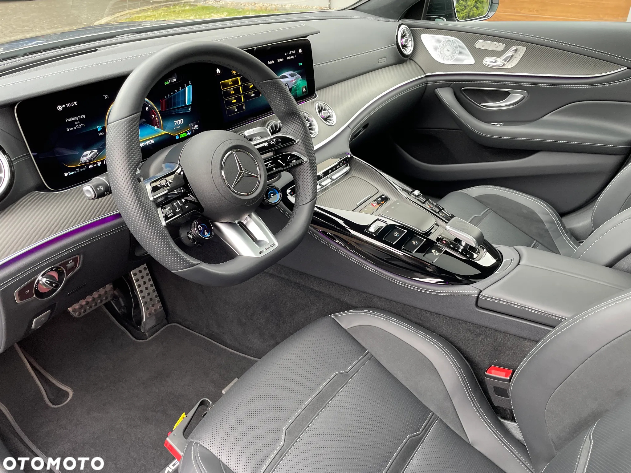 Mercedes-Benz AMG GT 53 4-Matic+ - 36