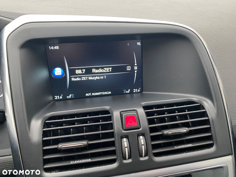 Volvo XC 60 D3 Geartronic Momentum - 13