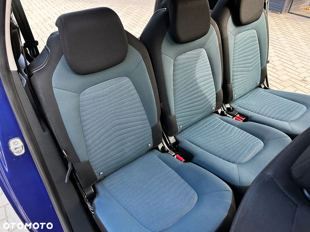 Citroën C4 Grand Picasso - 24