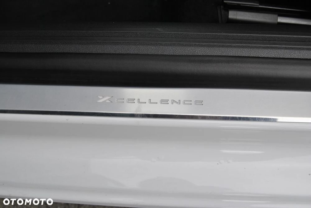 Seat Leon 2.0 TDI DPF Start&Stop DSG XCELLENCE - 27