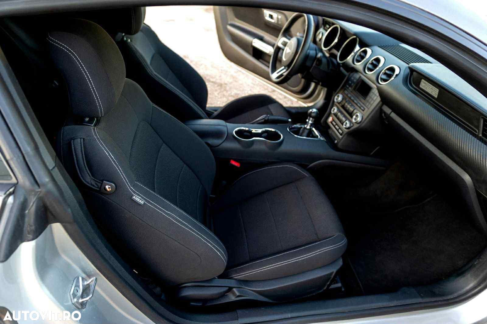 Ford Mustang - 9