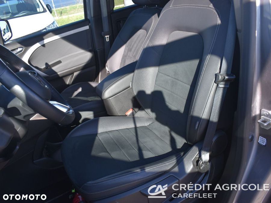 Mercedes-Benz Klasa T 180 d Progressive - 10