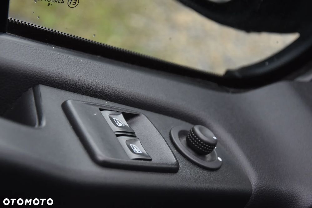 Renault Trafic ENERGY Combi Expression - 22