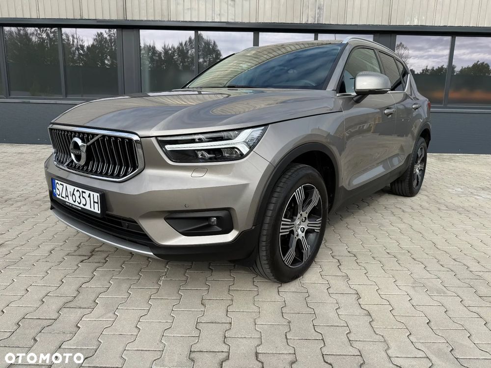Volvo XC 40 - 32