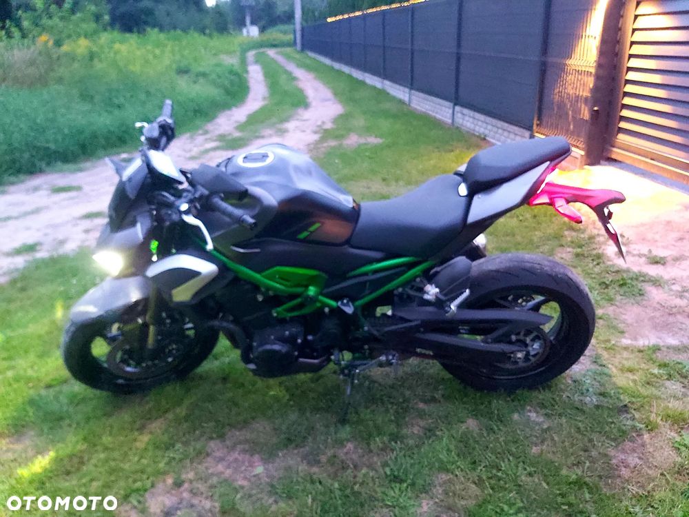 Kawasaki Z - 4
