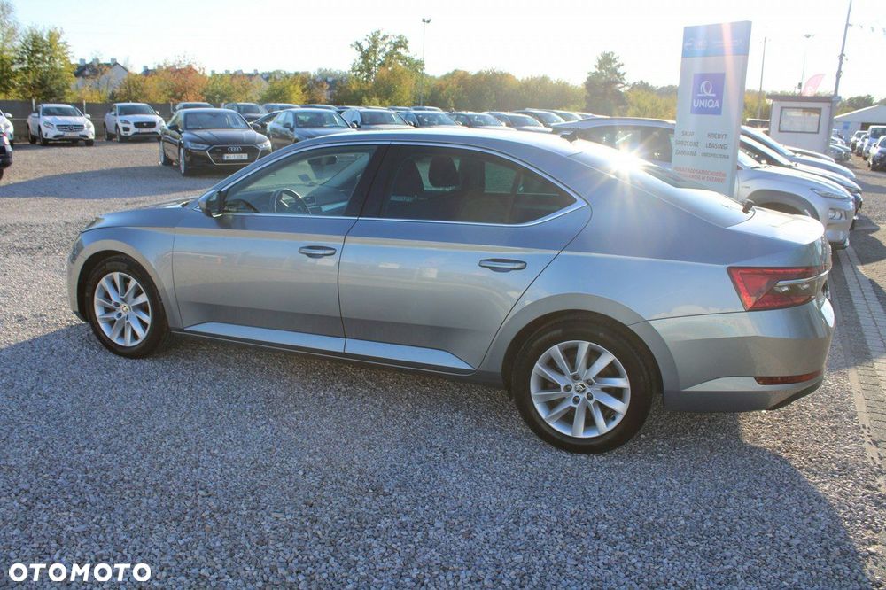 Skoda Superb - 9