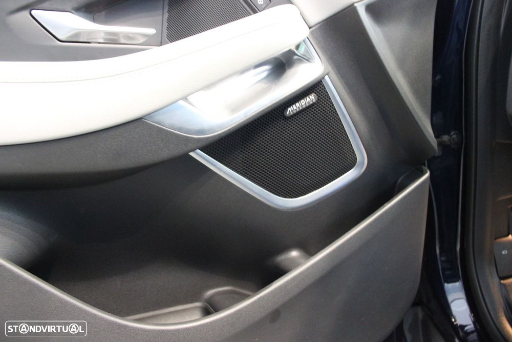 Jaguar E-Pace 1.5 P300e R-Dynamic SE AWD Aut. - 8