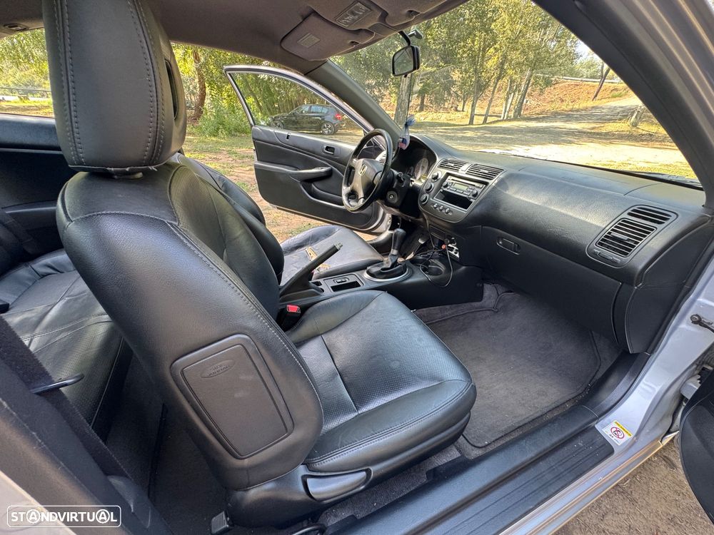 Honda Civic 1.7 ES - 7