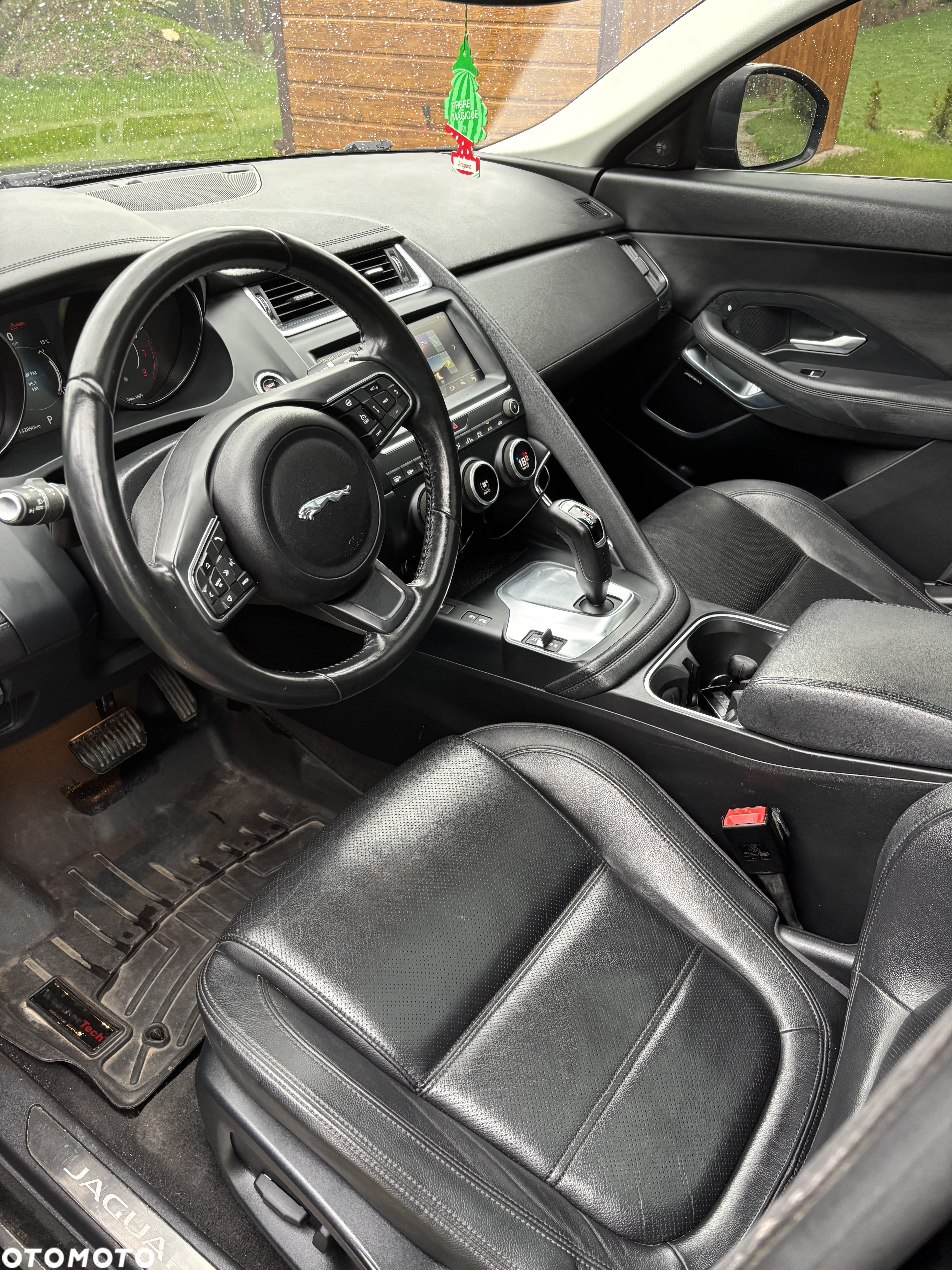 Jaguar E-Pace 2.0 i4P AWD S - 11
