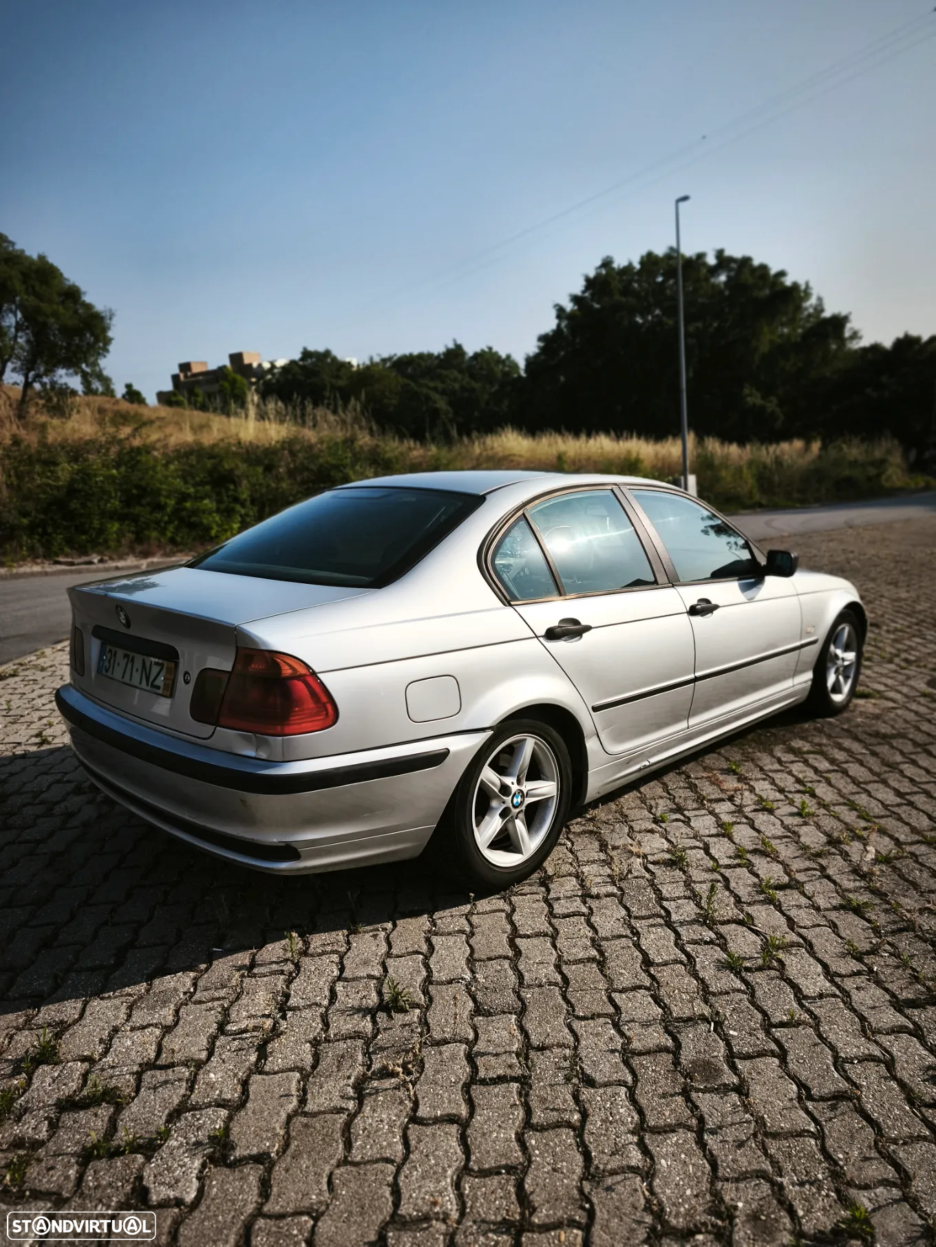 BMW 320 d - 4