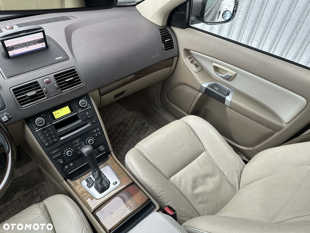 Volvo XC 90 3.2 AWD Geartonic Summum - 25
