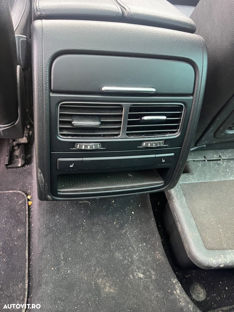 Volkswagen Touareg - 3