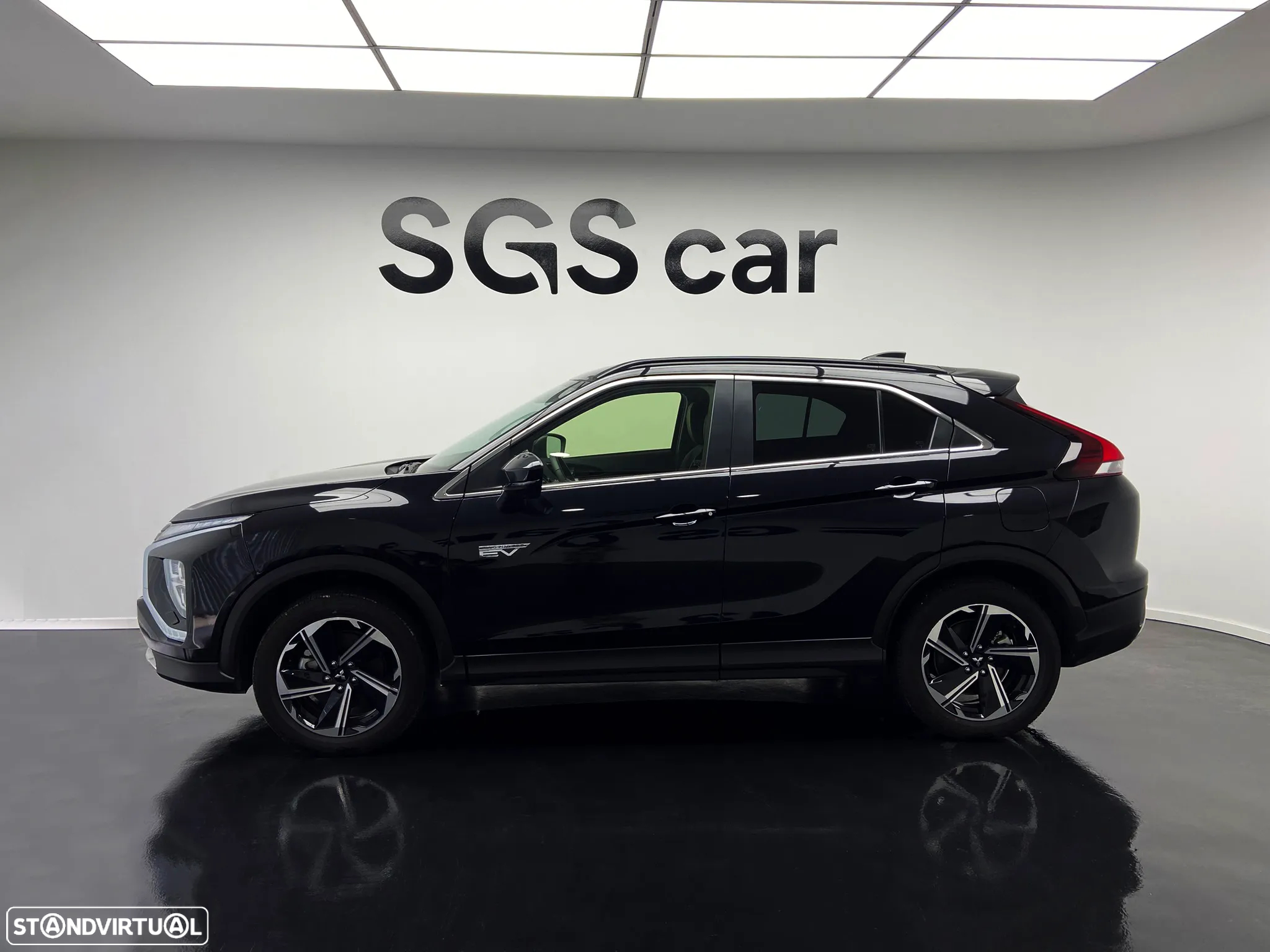 Mitsubishi Eclipse Cross 2.4 PHEV Black Edition - 2