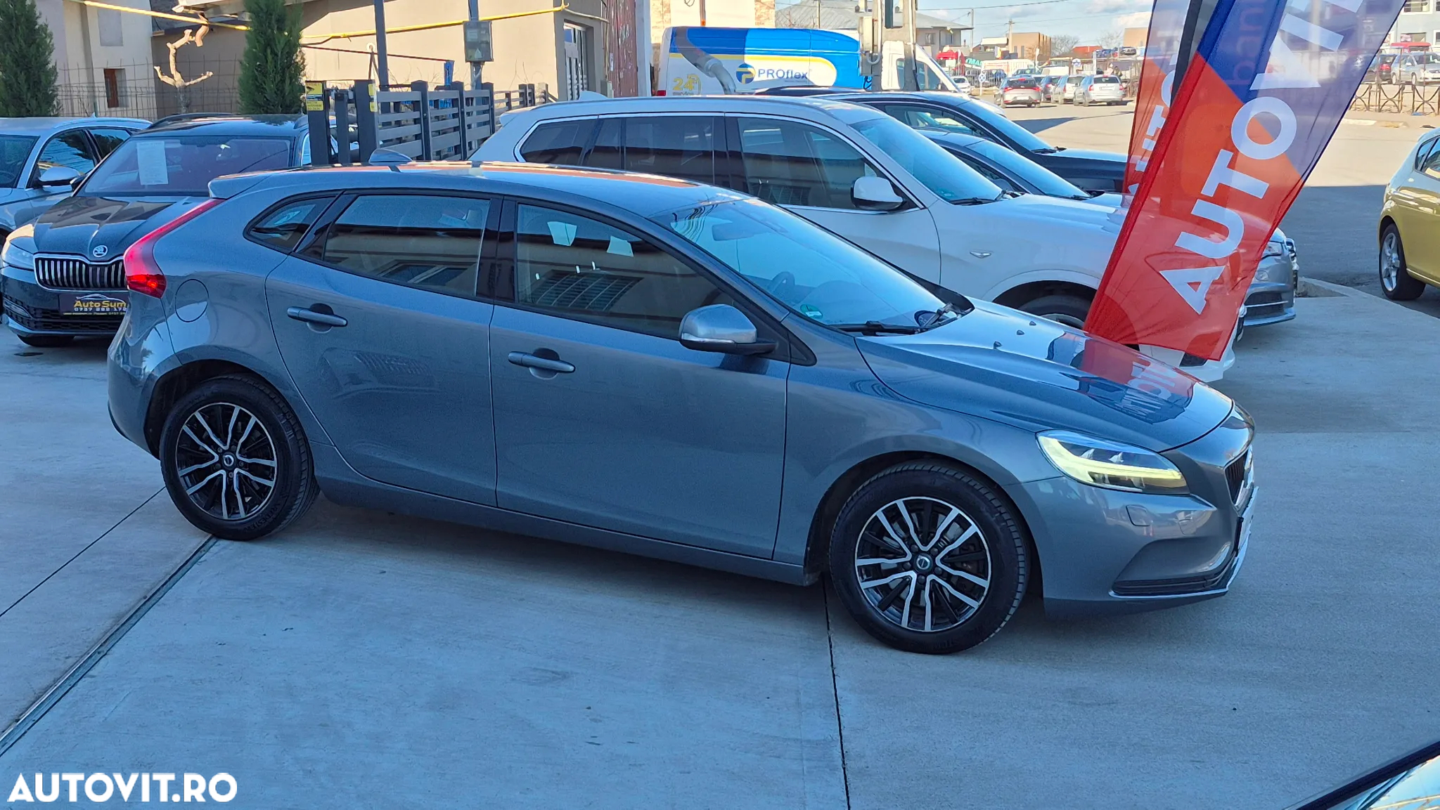 Volvo V40 D3 Aut. Summum - 2