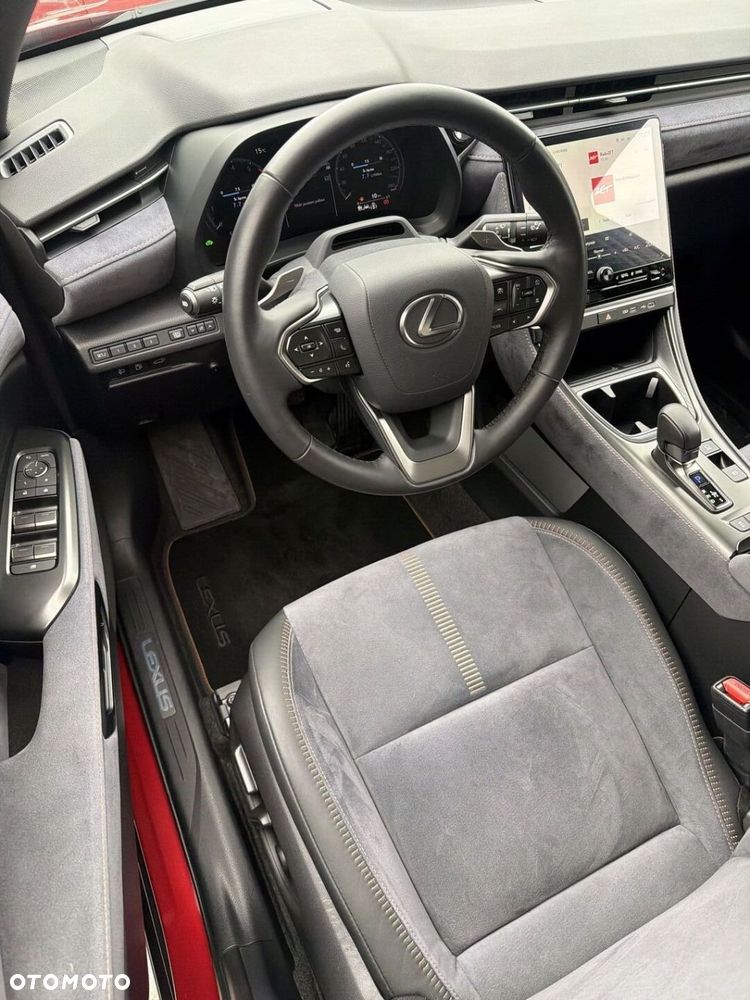 Lexus LBX 1.5 Hybrid Cool AWD - 10