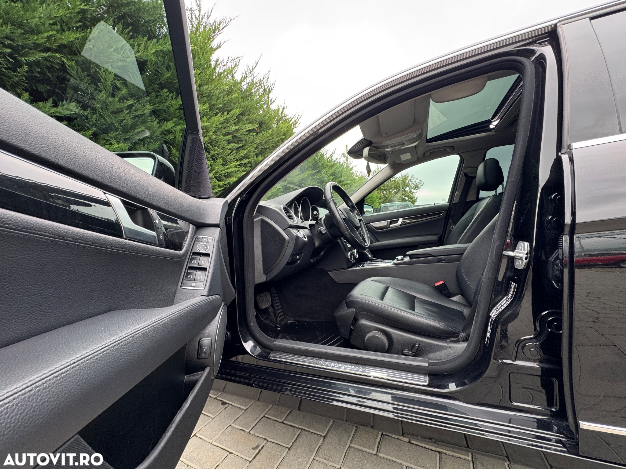 Mercedes-Benz C - 18