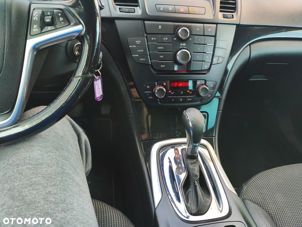Opel Insignia - 27