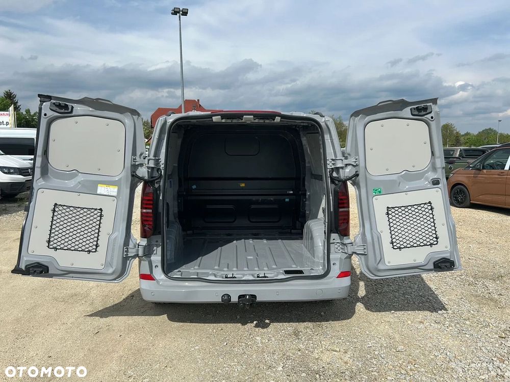 Volkswagen TransporterT7FurgonPLUS4MOTION6-cioosobL2AUTOMAT20TDI150KMro3500mm - 11