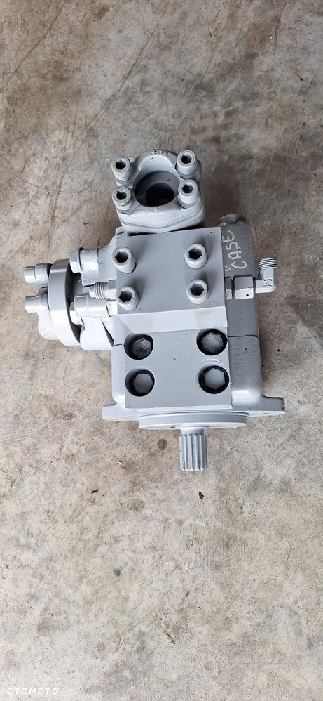 Pompa Case 821 B - 5