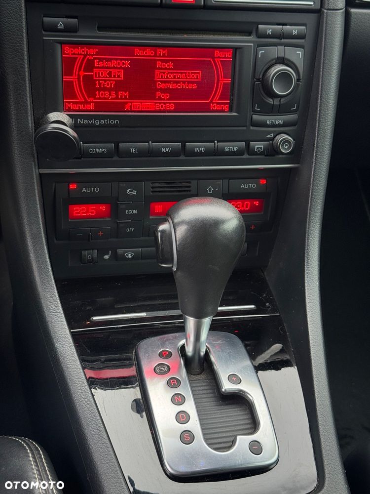 Audi A4 Avant 2.0 TDI DPF multitronic - 30