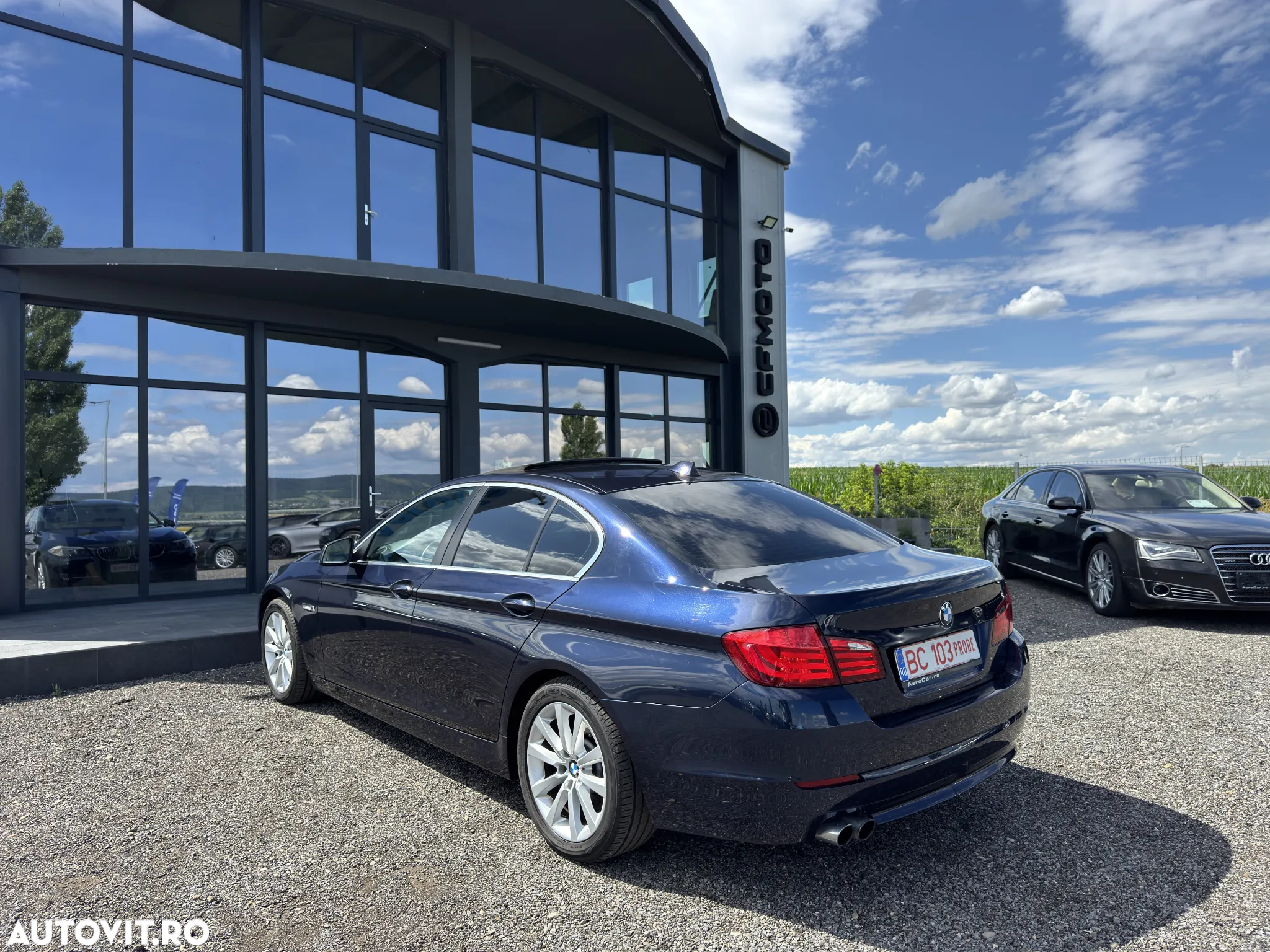 BMW Seria 5 520d - 9