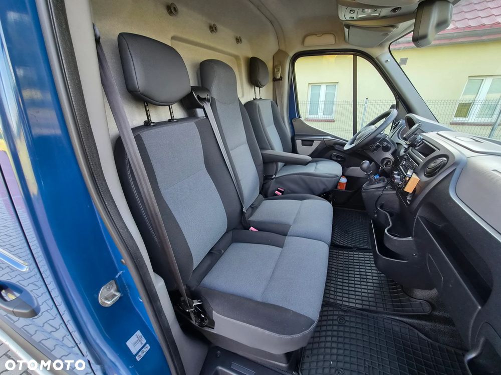 Renault Master - 29