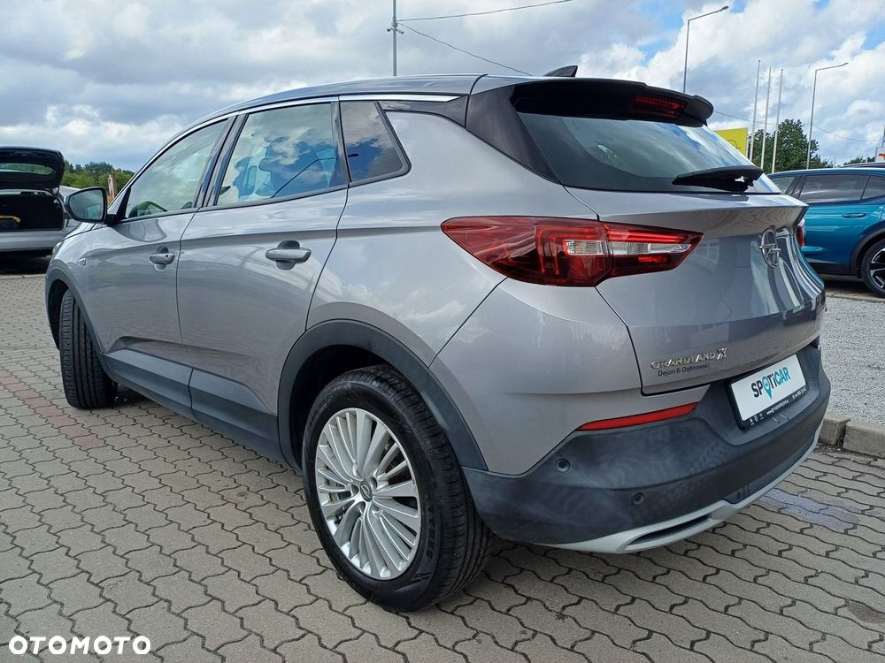 Opel Grandland X 1.6 T Elite S&S - 4