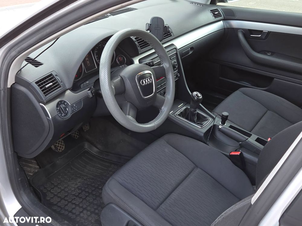 Audi A4 Limuzina 1.9 TDI - 7