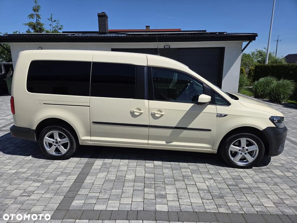 Volkswagen Caddy Maxi 2.0 TDI Trendline DSG - 2