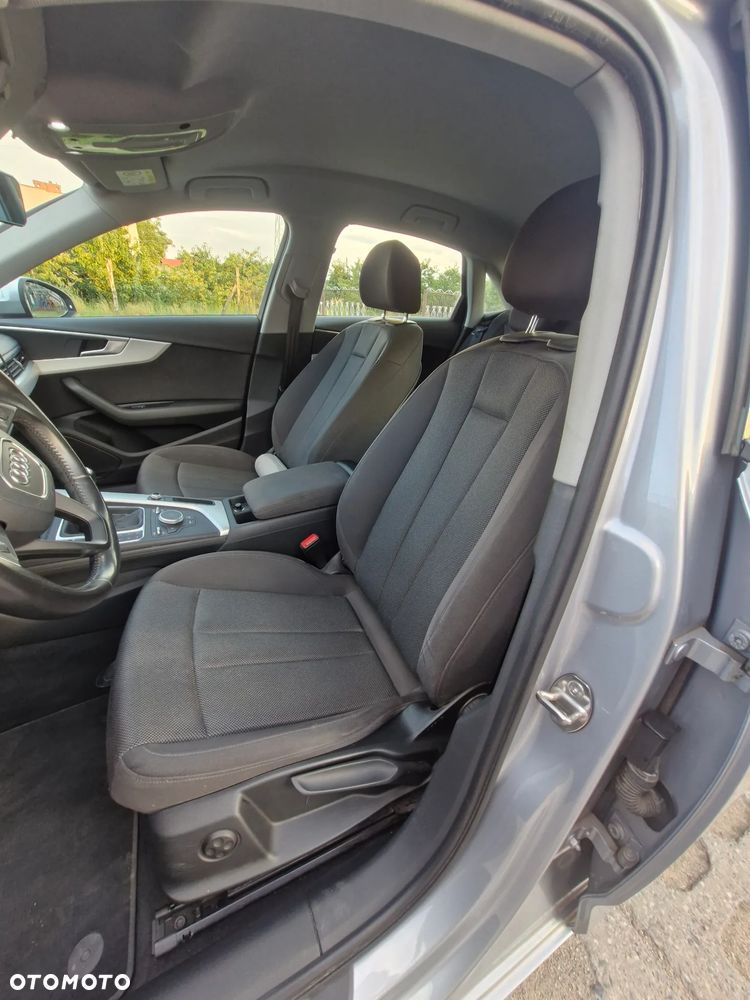 Audi A4 Limousine 2.0 TDI - 12
