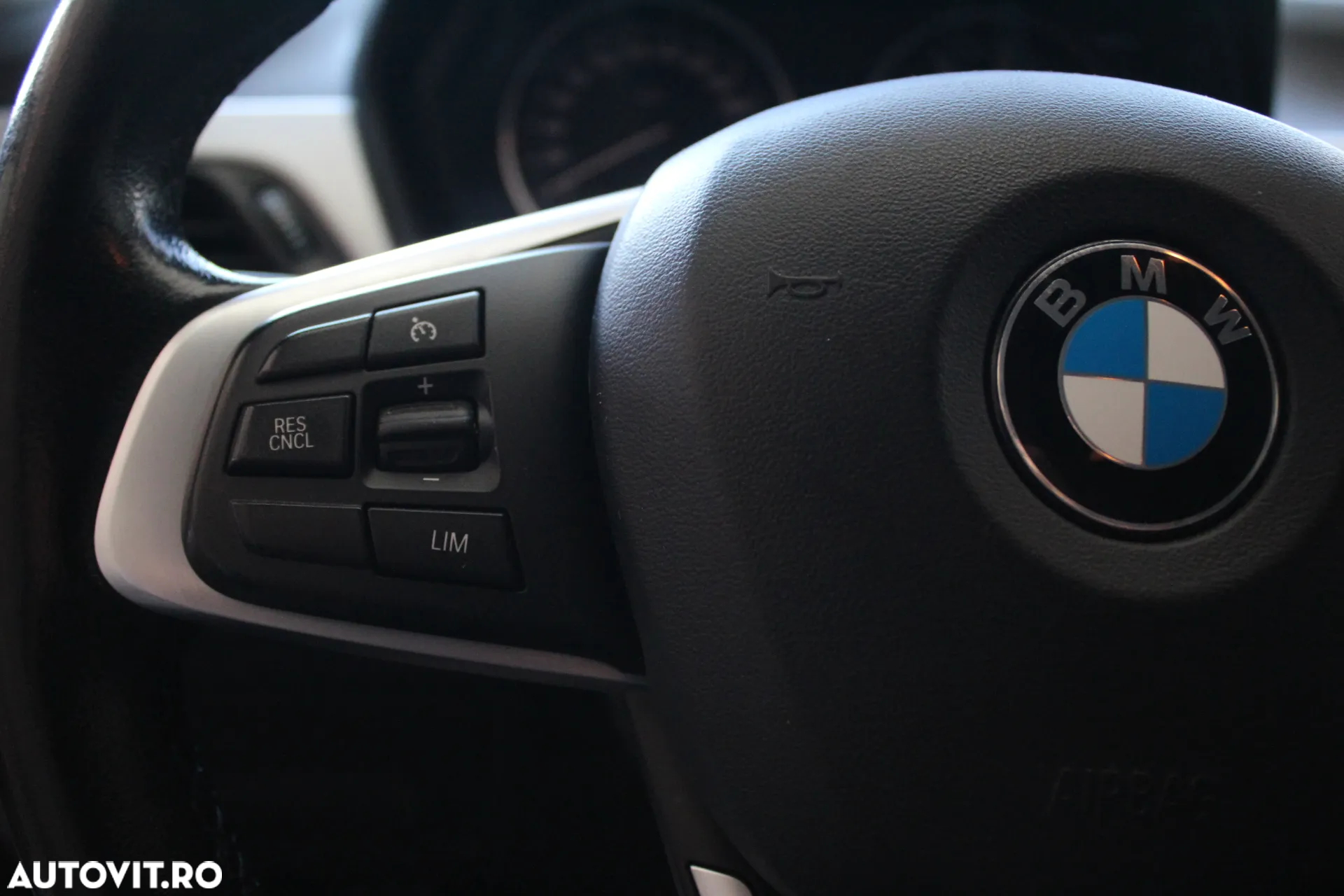 BMW X1 xDrive20d AT - 7