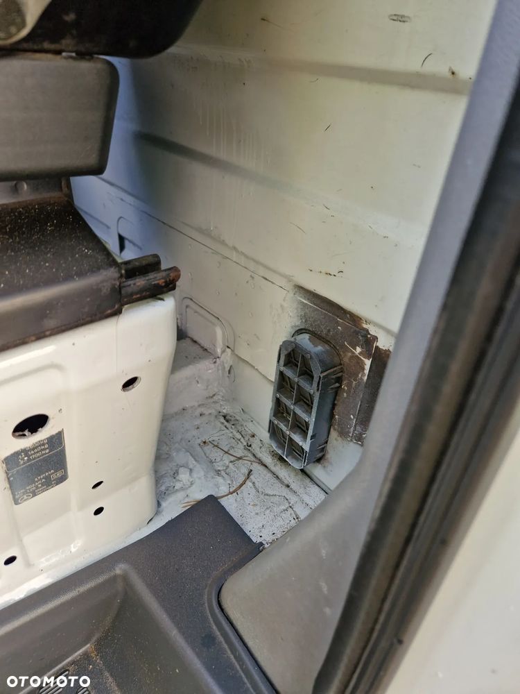 Mercedes-Benz Sprinter 313 - 16